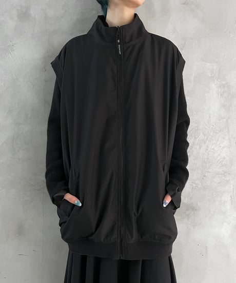 Reversible Nylon × Fleece Vest BK