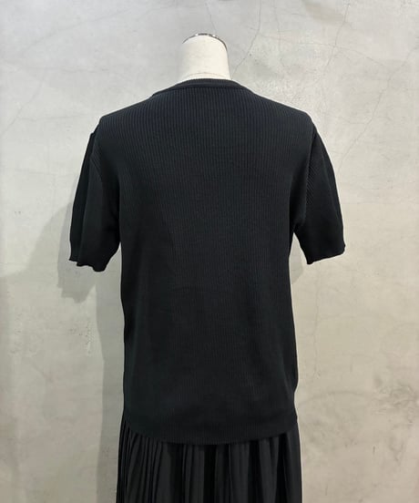 Short Sleeve Poly Knit BK
