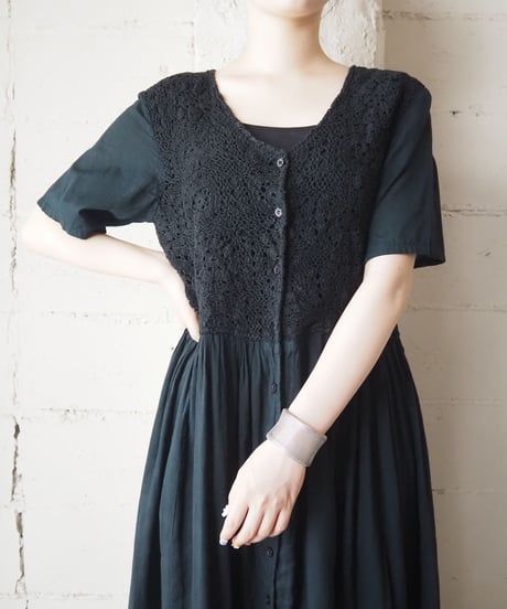Crochet Collarless S/S Dress BK