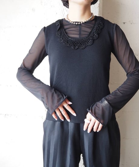 Joseph A. Sleeveless Crochet Collar Knit BK