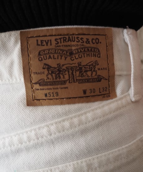 Levi's519 Knee Cut White Denim WH