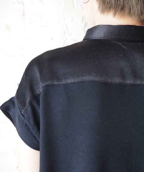 Satin Collar S/S Shirt BK
