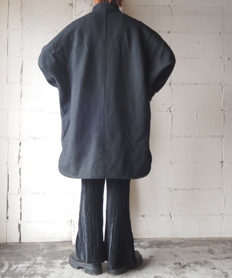 Tuck Shoulder Dolman Sleeve Coat BK