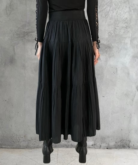 Pleated Tiered Skirt BK