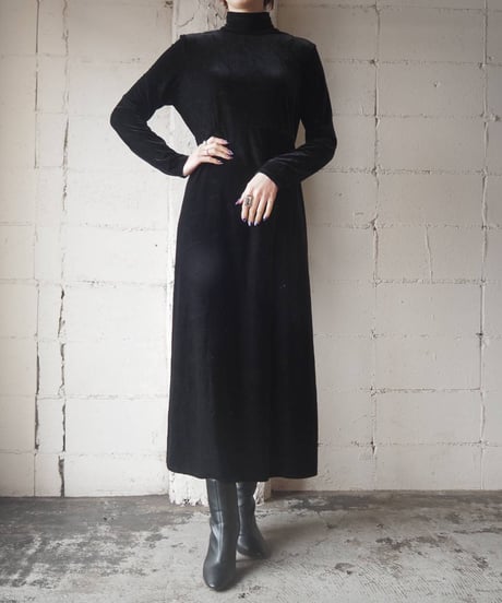 Mock Neck Velour Dress BK