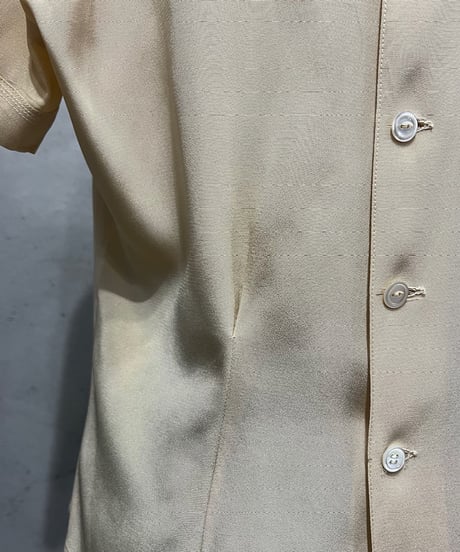 S/S Collarless Back Button Blouse IV