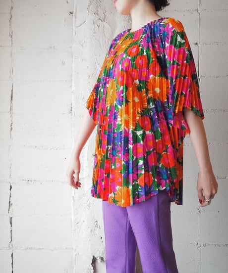 1960-70's Floral Pattern Pleated Tops ORPUR