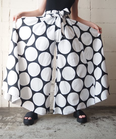Super Wide Dot Pants WHBK