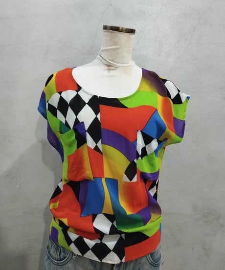 N/S Colorful Geometric Pattern Tops LGN OR BK