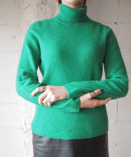 Cashmere Turtle Neck Knit GN