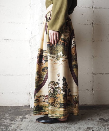 Horse Pattern Flared Skirt BEGN