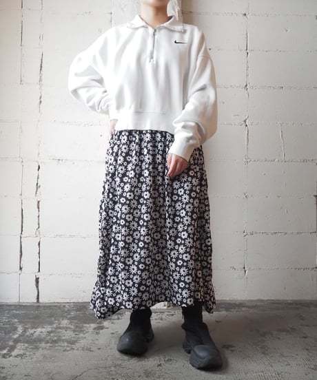 COMME des GARCONS Flower Pattern East Skirt BK.WH