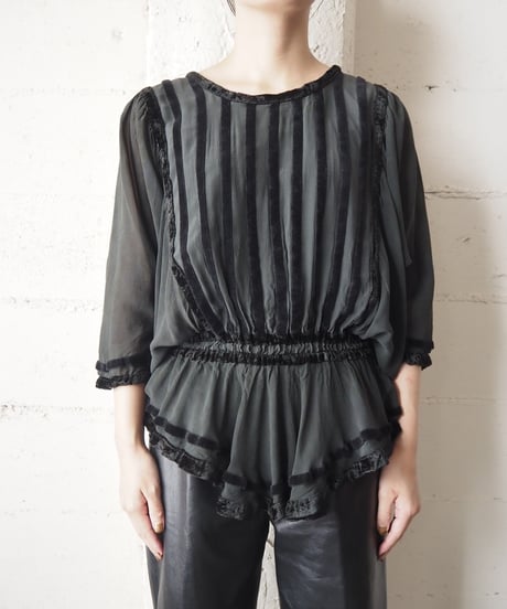 Waist design Velour Line Blouse BK