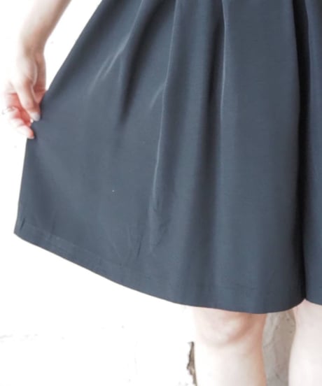 Short Tuck Skants BK
