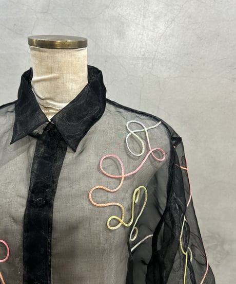 L/S Wavy Embroidery Sheer Shirt BK