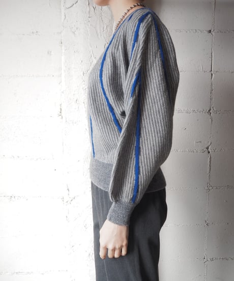Dolman Sleeve Stripe Knit GRBL