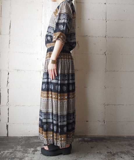 Arabesque Pattern Rayon Dress BKMU