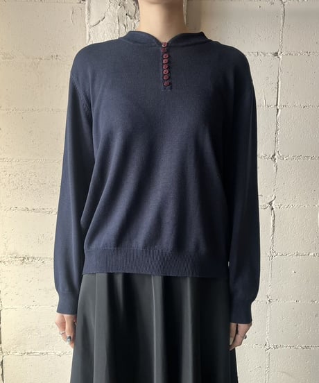 LIZ BAKER Many Button Knit NV
