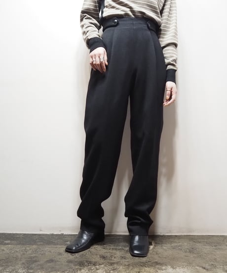 Side Belted Tuck Pants BK