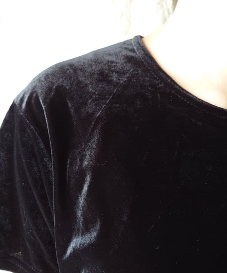 Crew Neck Velour Tee BK
