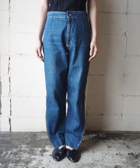 Side Zip Flare Denim Pants BL