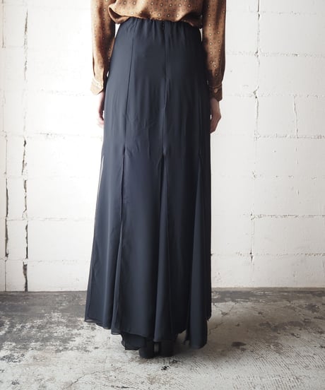 Seethrough Design Hem Skirt BK
