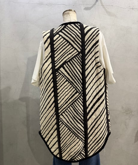 Pattern Gobelin Vest IV BK