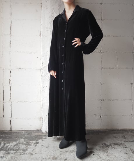 laura ashley Velvet×Satin Open Collar Dress BK