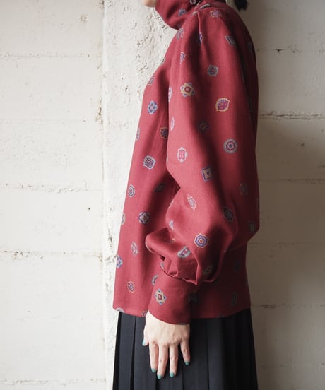 Turnover Collar Small Pattern Blouse RE