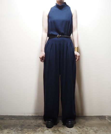 Turn Over Collar Sleeveless Jumpsuit NV