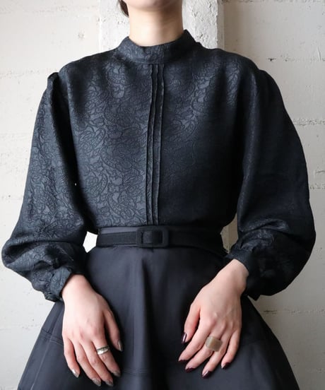 Embossed Paisley Stand Collar Blouse BK