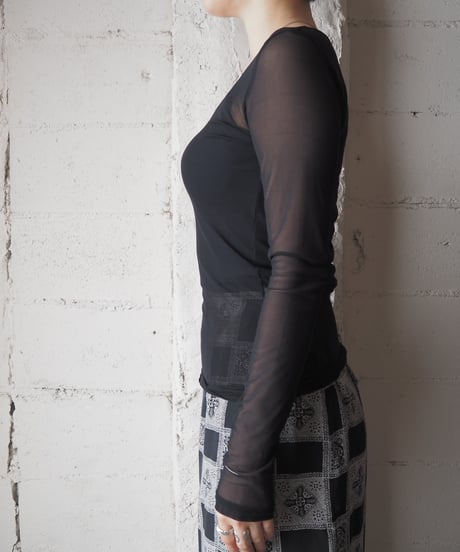 Sheer Long Sleeve Tee BK