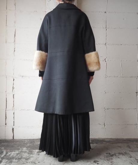 Vintage Fur Cuff Coat BK