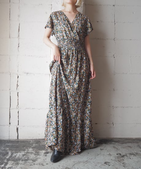 Flower Print Shirred Waist Dress BKYEWH