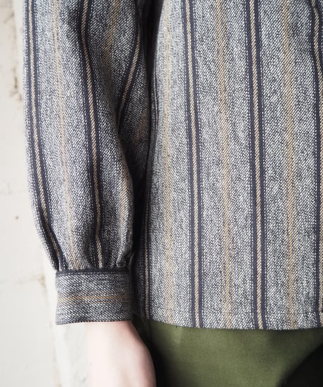 Collarless Stripe Blouse GRBK