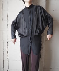 Irregular Hem Tuck Satin Combination Shirt BK