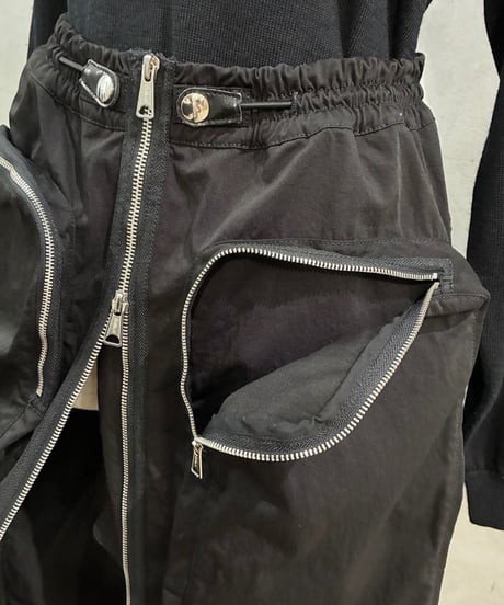 DIESEL Zip Design Cargo Pockets Skirt BK