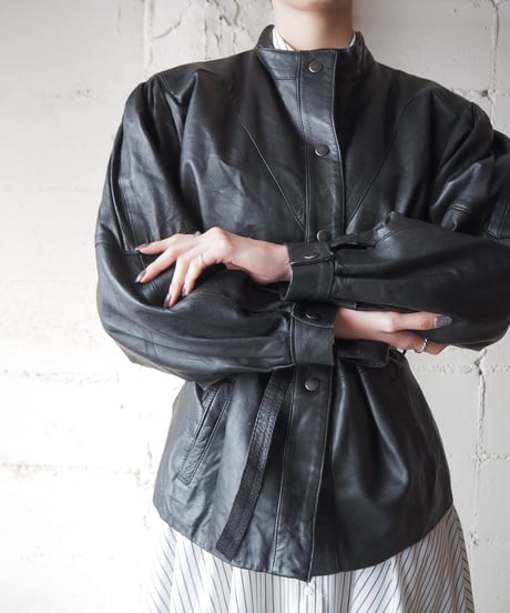 Tuck Shoulder Stand Collar Leather Jacket BK