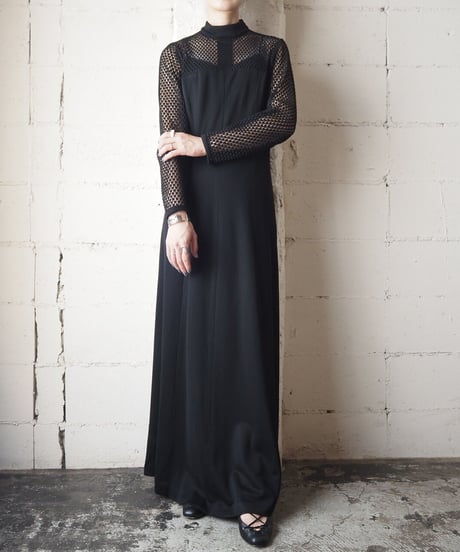 Bosom Shoulder Lace Dress BK