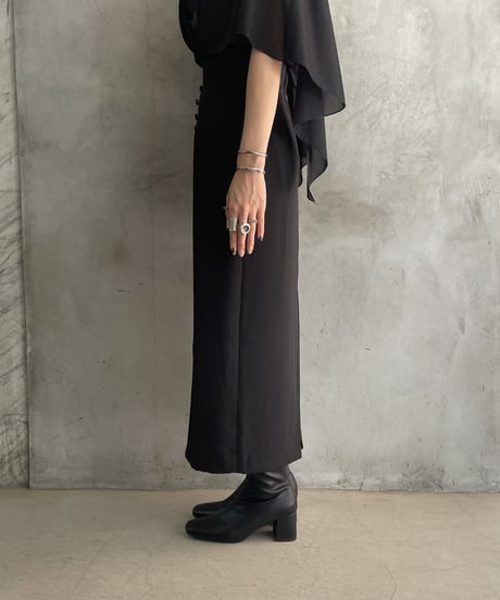 Front Button Slit Tight Skirt BK