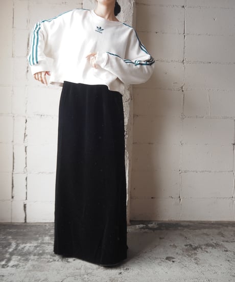 adidas Side Button Cropped Sweat WHGN