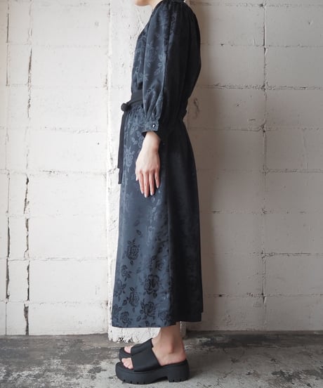 Shadow Flower Collarless Dress BK
