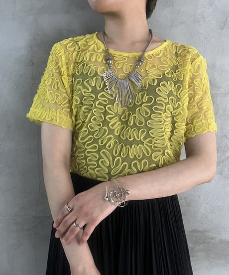 Tape Embroidery Collarless Blouse YE