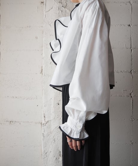 Lace Up Frill Collar Blouse WH