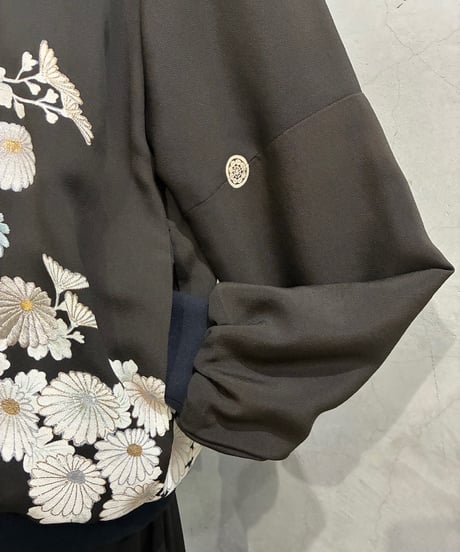 Flower Embroidery Zipup Blouson BK