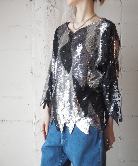 Zigzag Hem Spangle Pullover SVBK