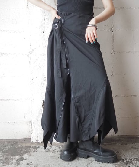Belted Zip Design Skirt BK