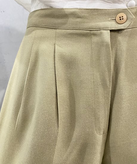 Rayon Tuck Pants BE