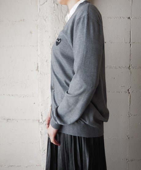 PLAY COMME des GARÇONS V Neck Cardigan GR