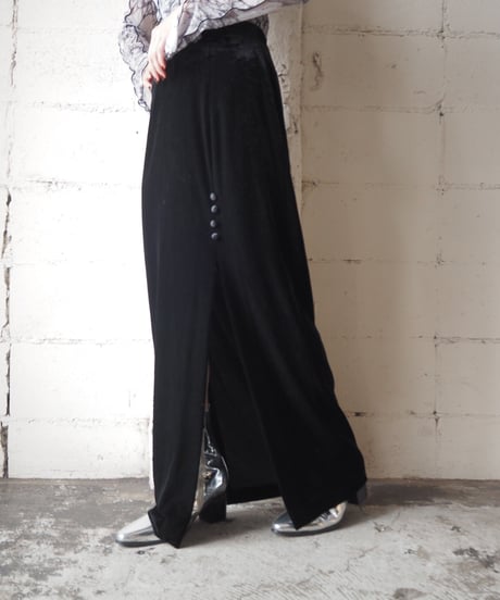 Side Slit Velour Easy Skirt BK